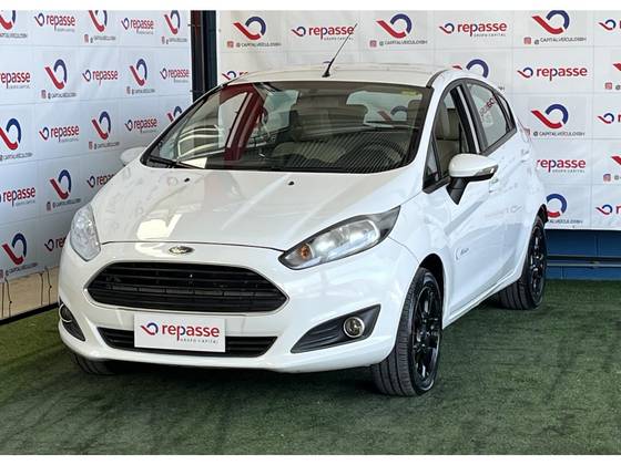 FORD FIESTA 1.6 SE HATCH 16V FLEX 4P POWERSHIFT